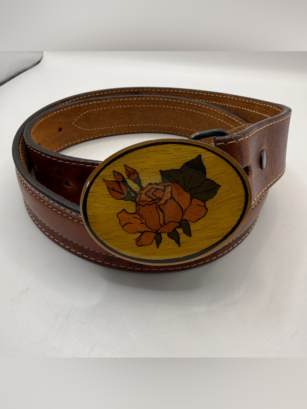 Metal embossed rose leather belt vintage festival boho size 30